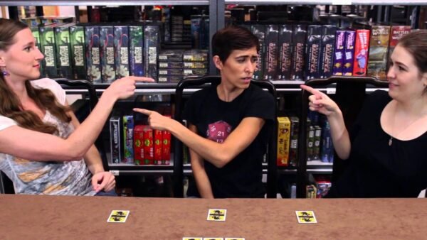 One Night Ultimate Werewolf - Image 3