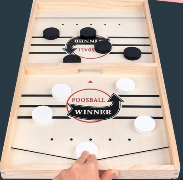 SlingPuck Game